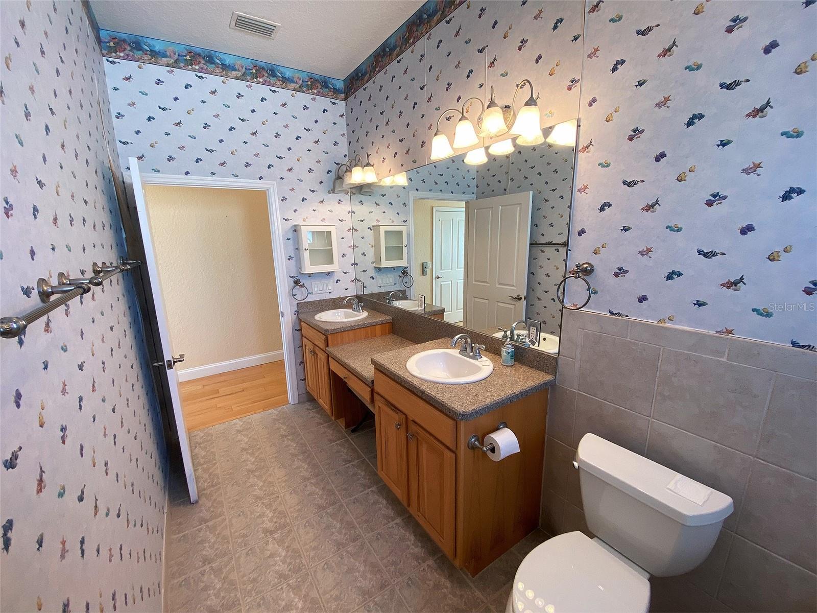 HUDSON BEACH ESTATES - Residential