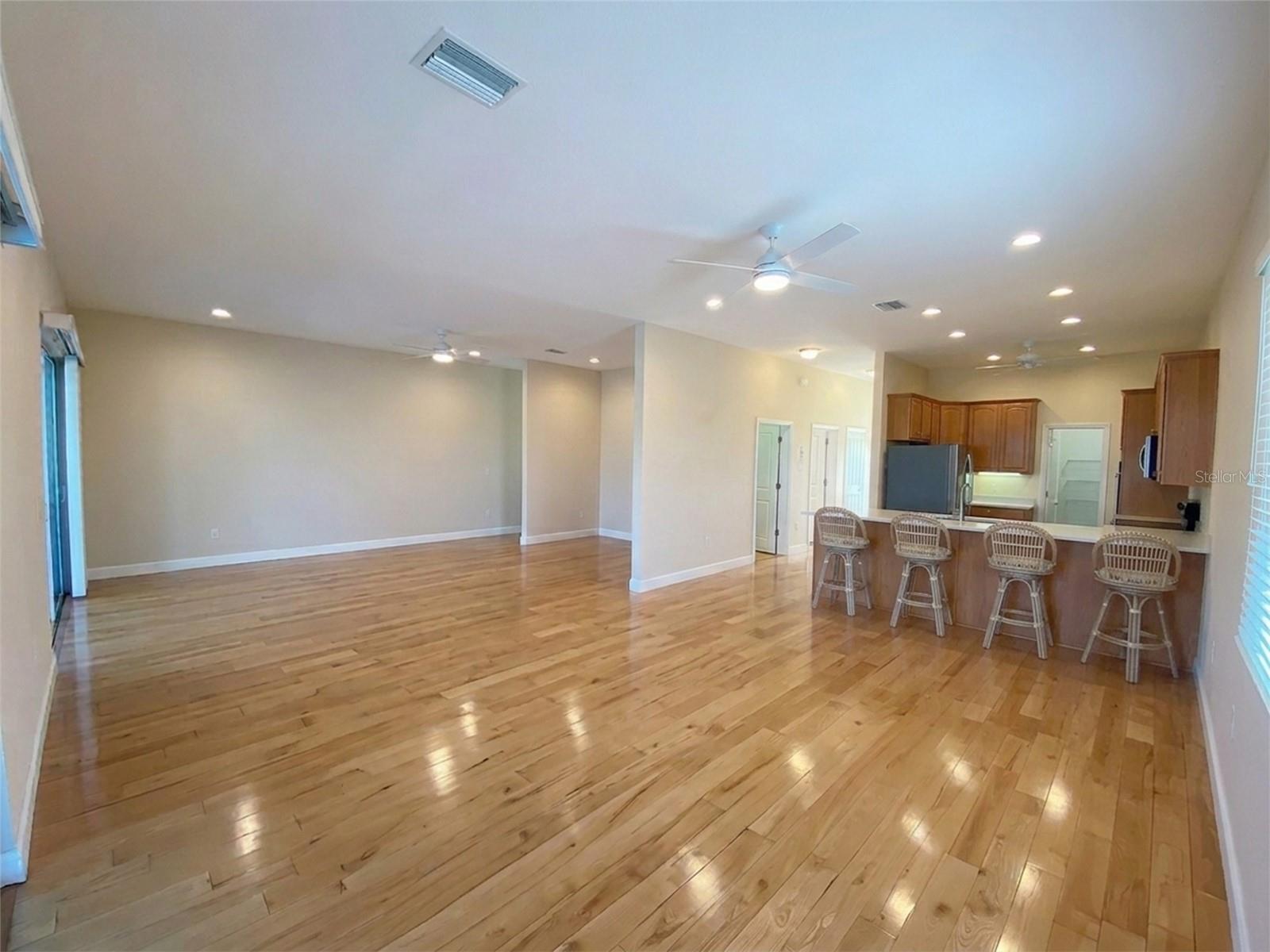 HUDSON BEACH ESTATES - Residential