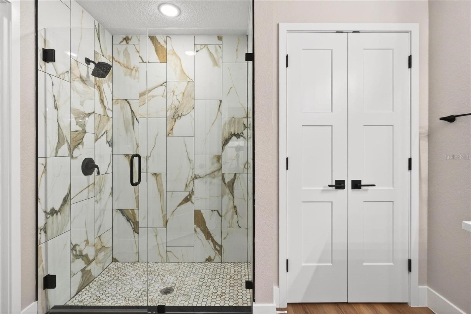 THOMAS COX ADDITION - Residential