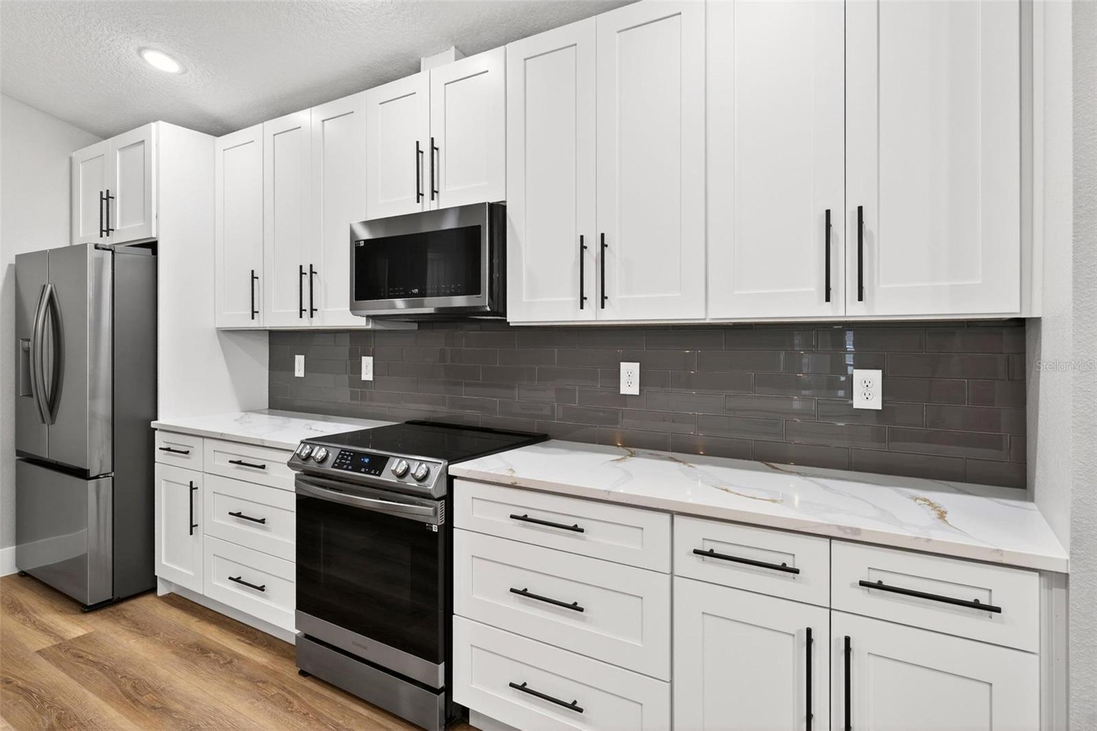 THOMAS COX ADDITION - Residential