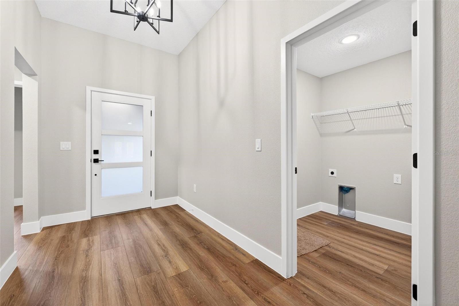 THOMAS COX ADDITION - Residential