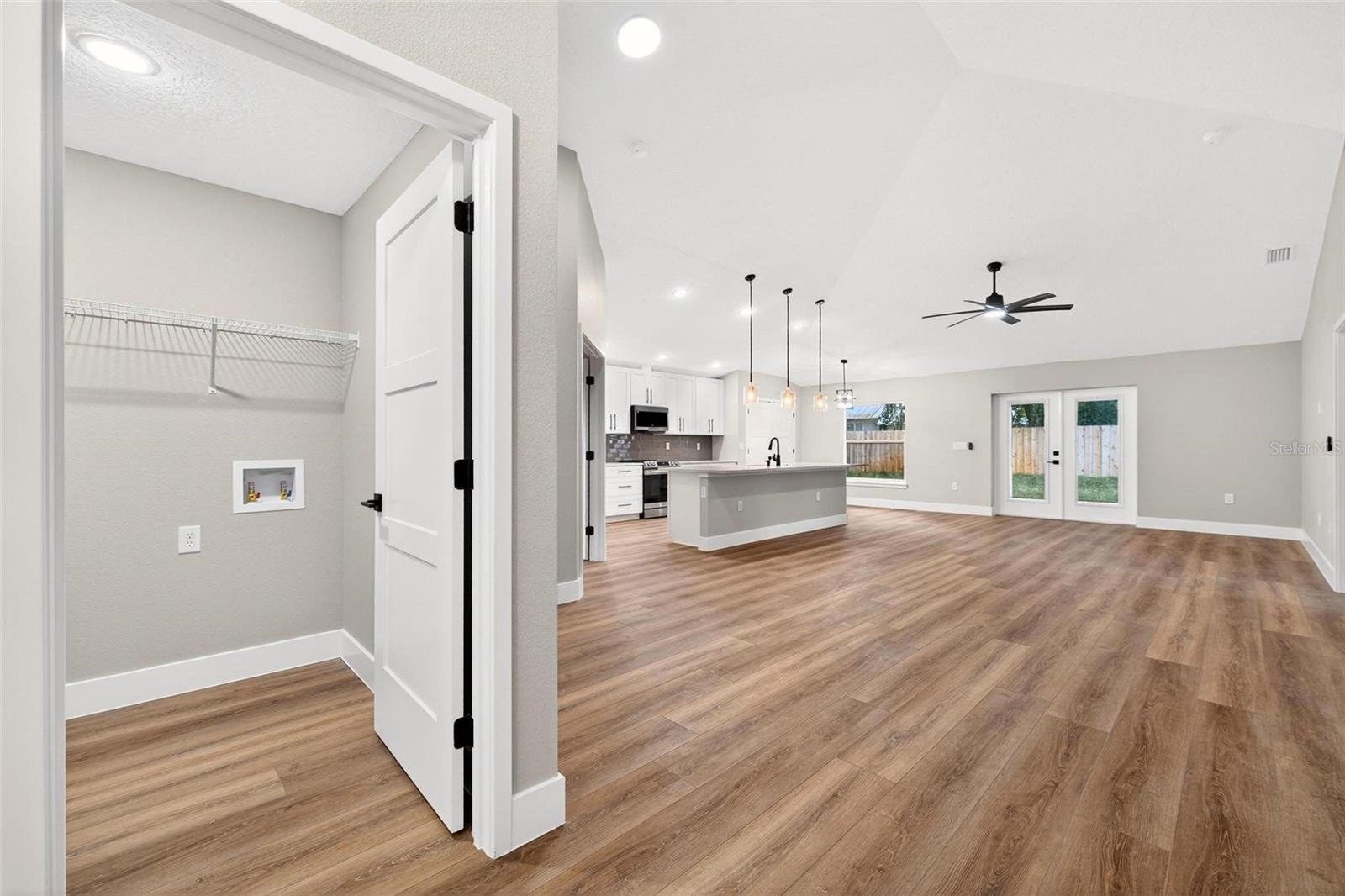 THOMAS COX ADDITION - Residential