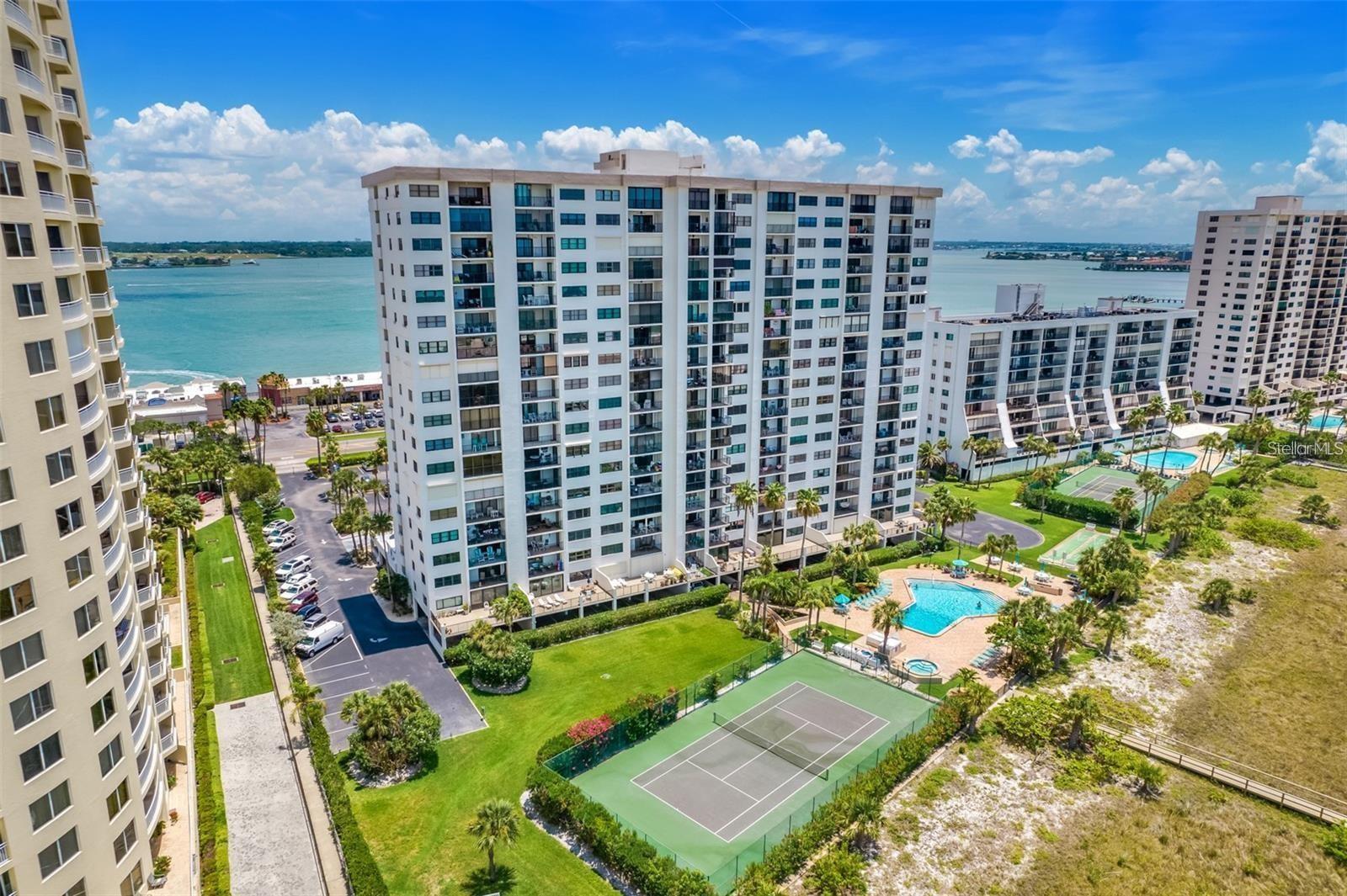 LANDMARK TOWERS - Residential Lease