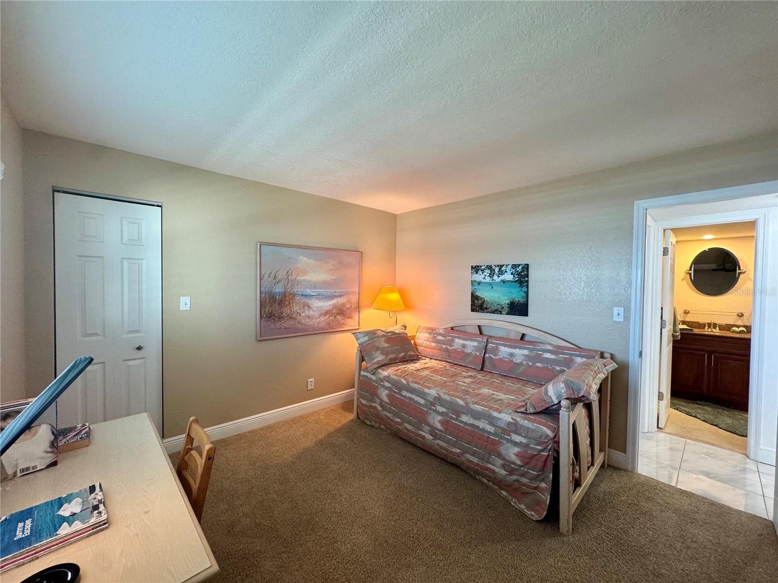 LANDMARK TOWERS - Residential Lease