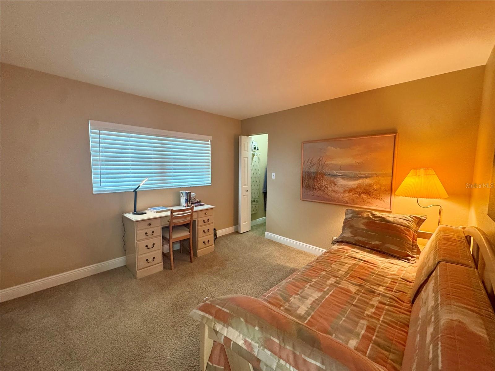 LANDMARK TOWERS - Residential Lease