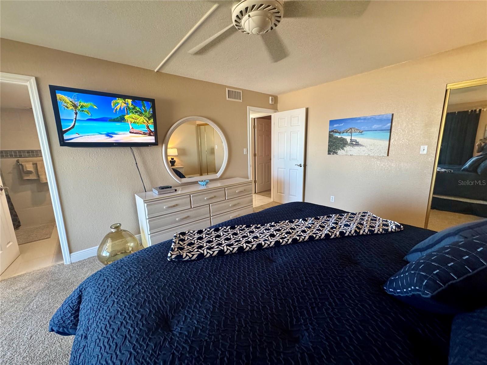 LANDMARK TOWERS - Residential Lease