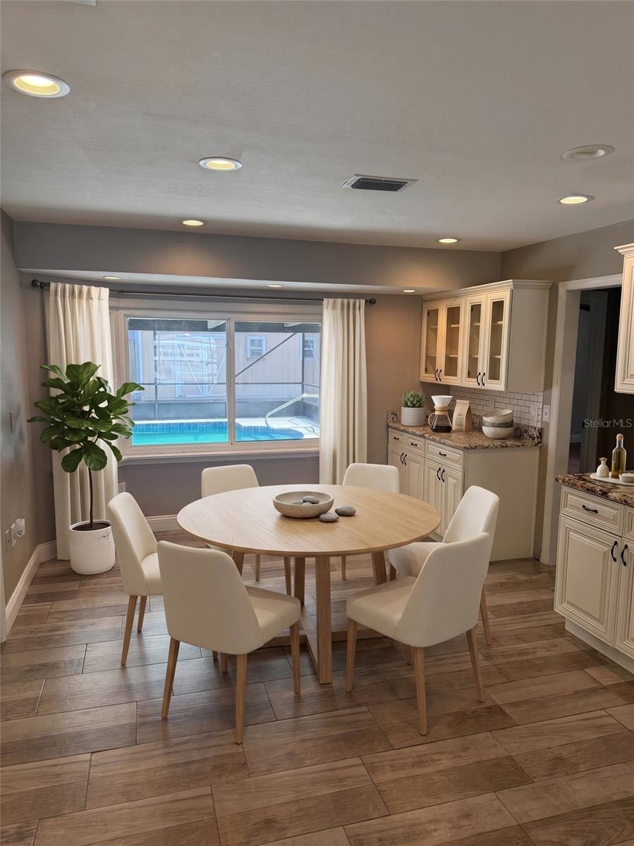 DELTONA LAKES UNIT 07 - Residential