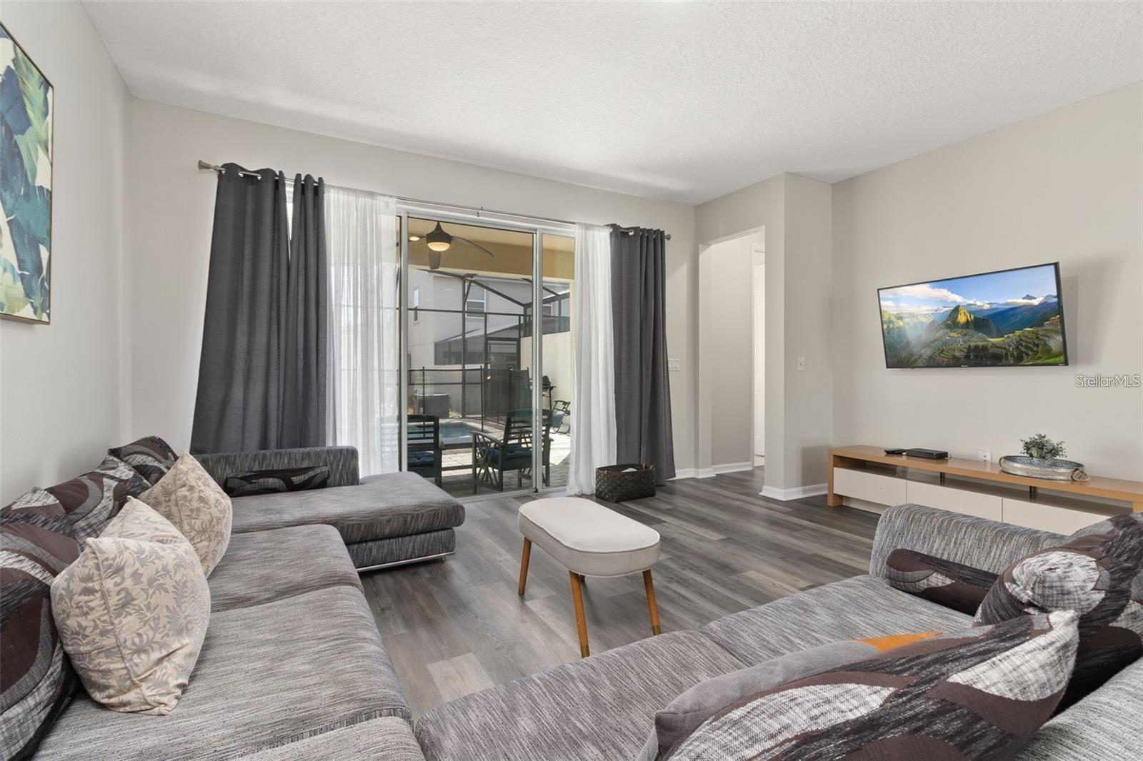 SOLARA RESORT - Residential