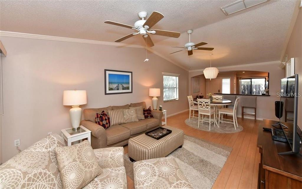 SUMMERSIDE - Residential Lease
