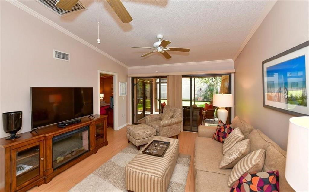 SUMMERSIDE - Residential Lease