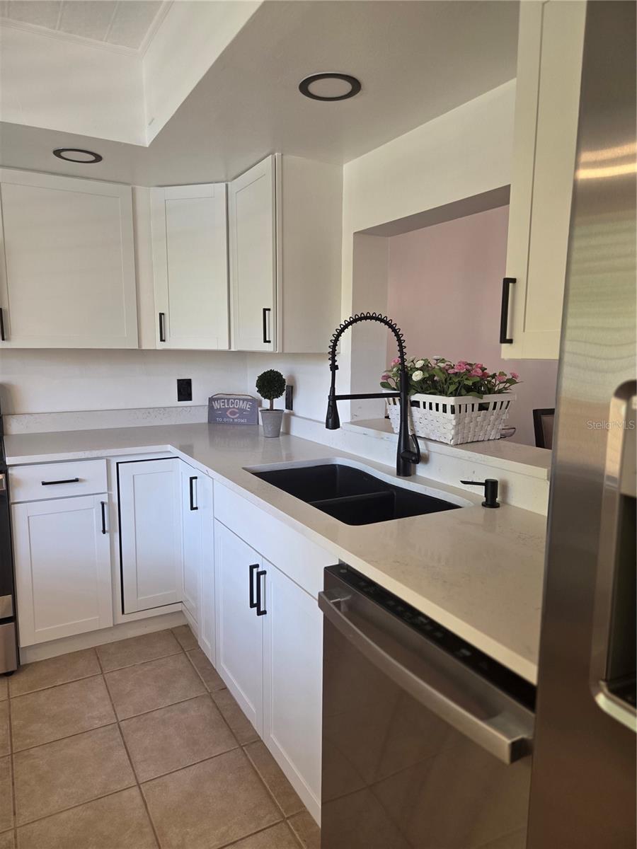 IMPERIAL PINES CONDO - Residential Lease