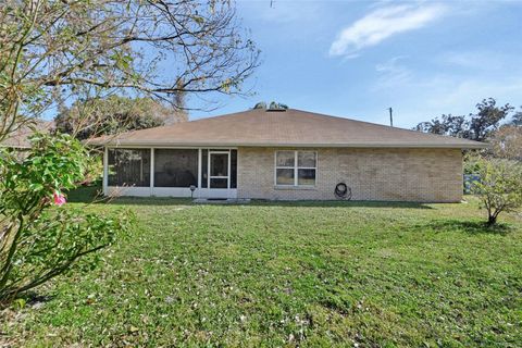 A home in DEBARY