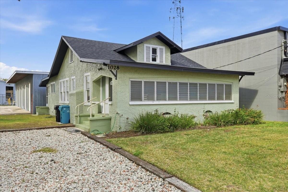 MOUNT VERNON HEIGHTS - Commercial Sale