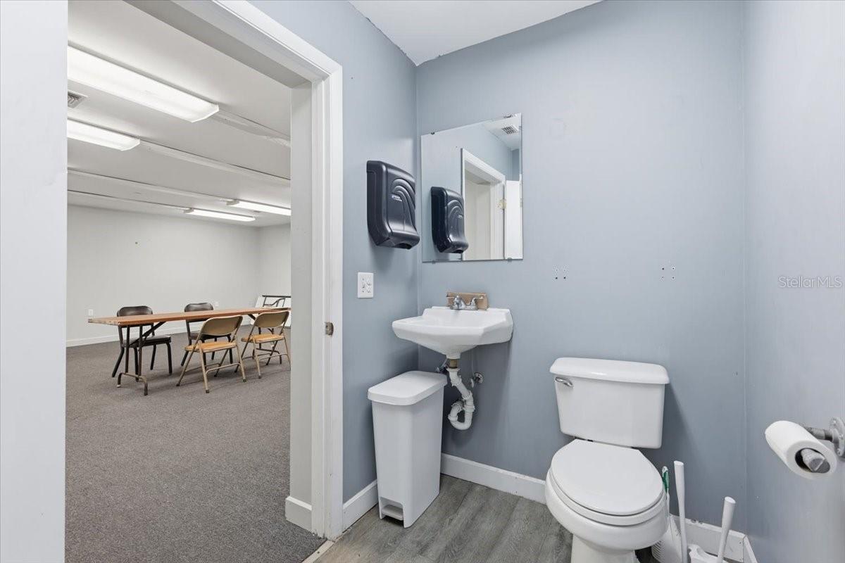 MOUNT VERNON HEIGHTS - Commercial Sale