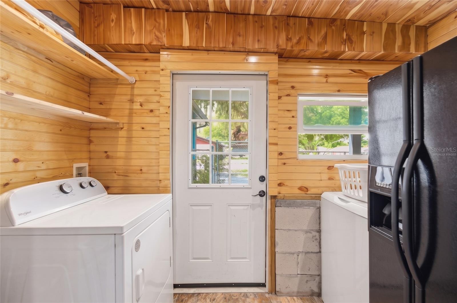 HIGHLAND GROVE EAST - Residential