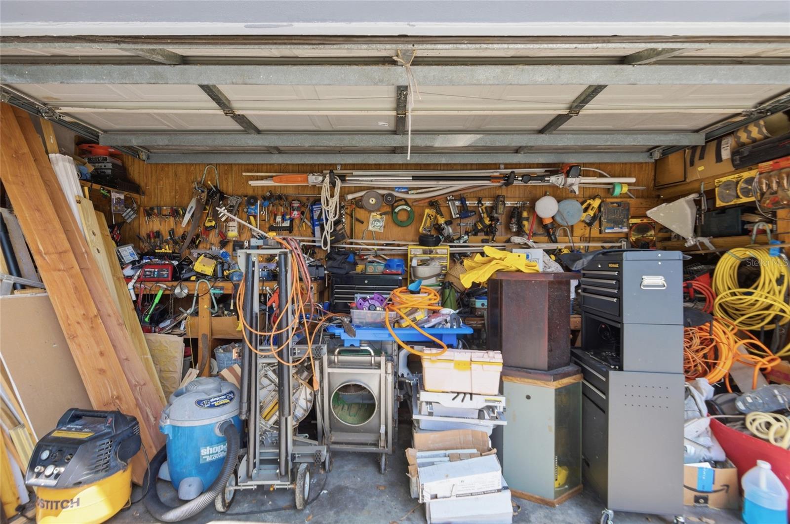 HIGHLAND GROVE EAST - Residential