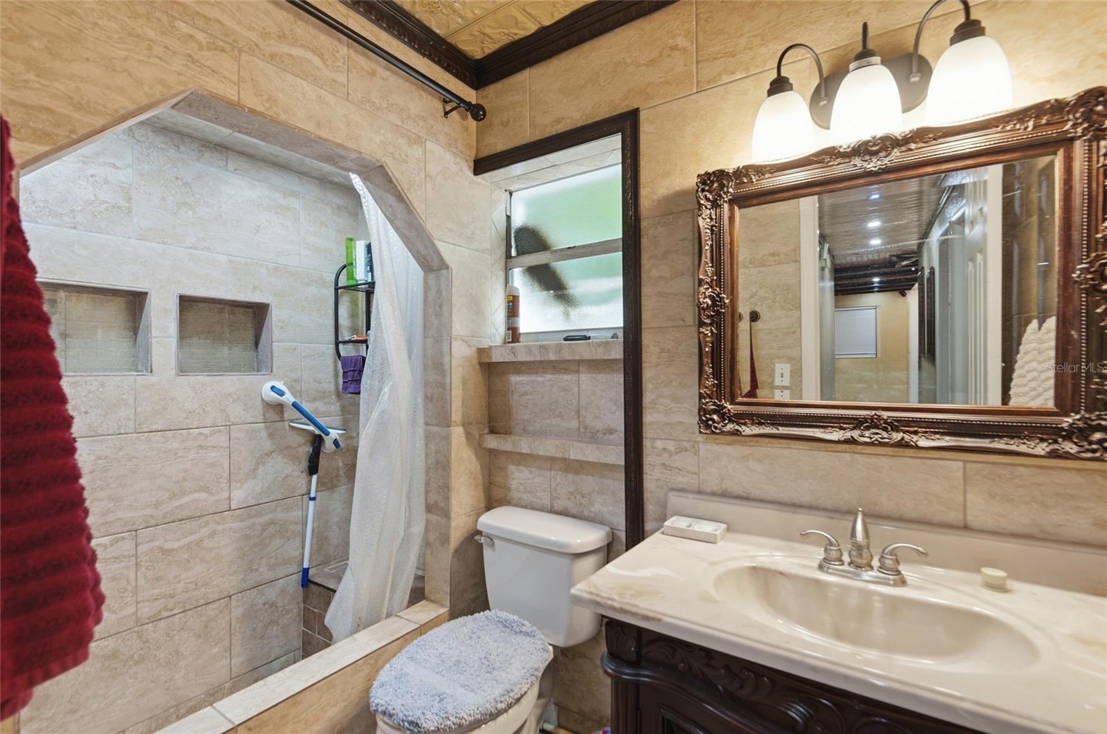 HIGHLAND GROVE EAST - Residential