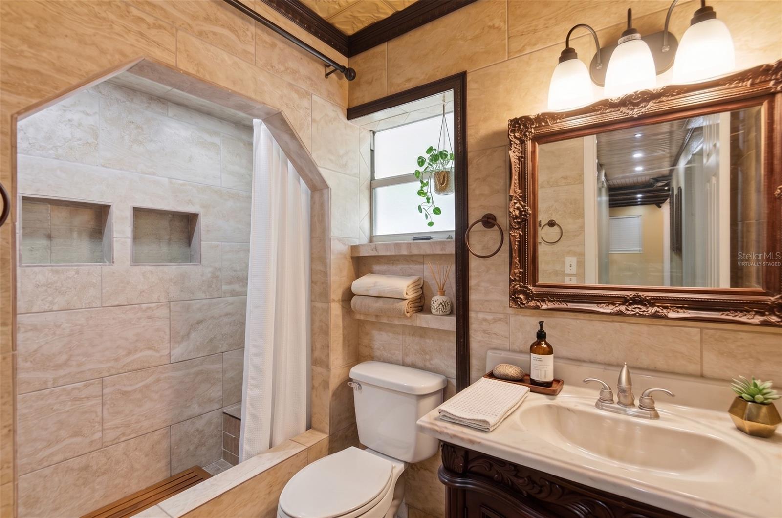 HIGHLAND GROVE EAST - Residential