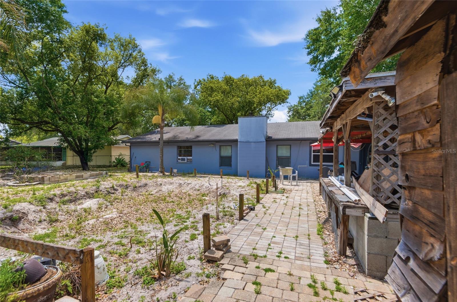 HIGHLAND GROVE EAST - Residential