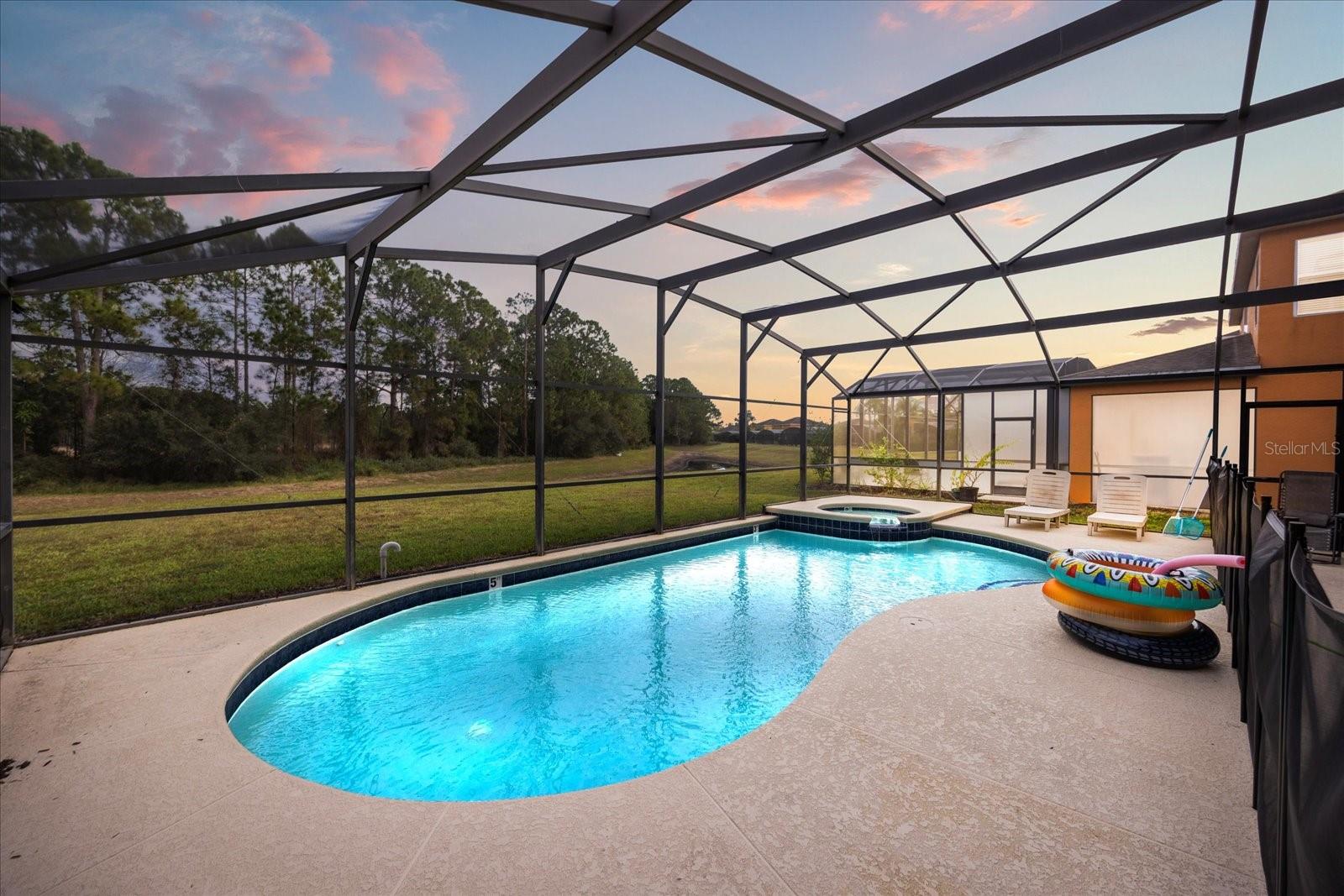 WATERSONG PH 01 - Residential