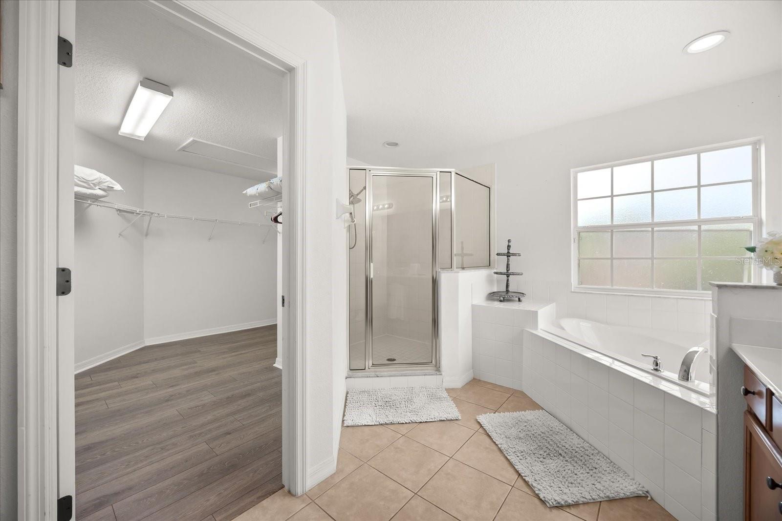 WATERSONG PH 01 - Residential