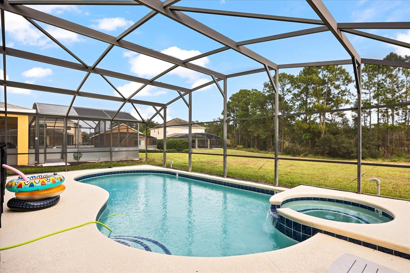 WATERSONG PH 01 - Residential