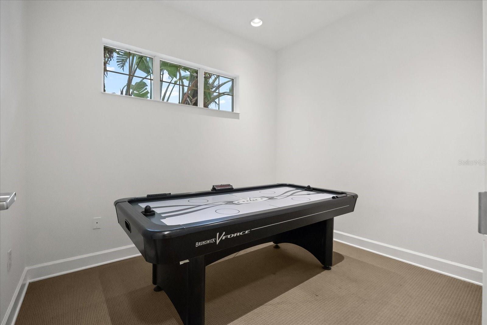 WATERSONG PH 01 - Residential