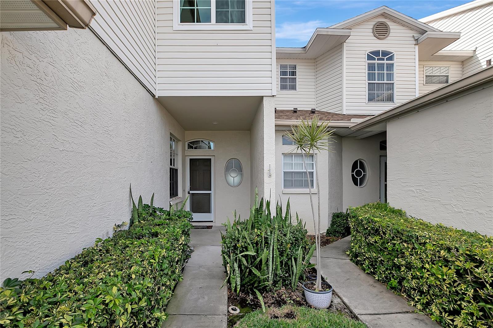 WILLOW LAKE - Residential