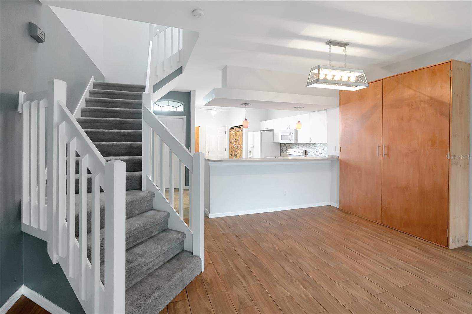 WILLOW LAKE - Residential