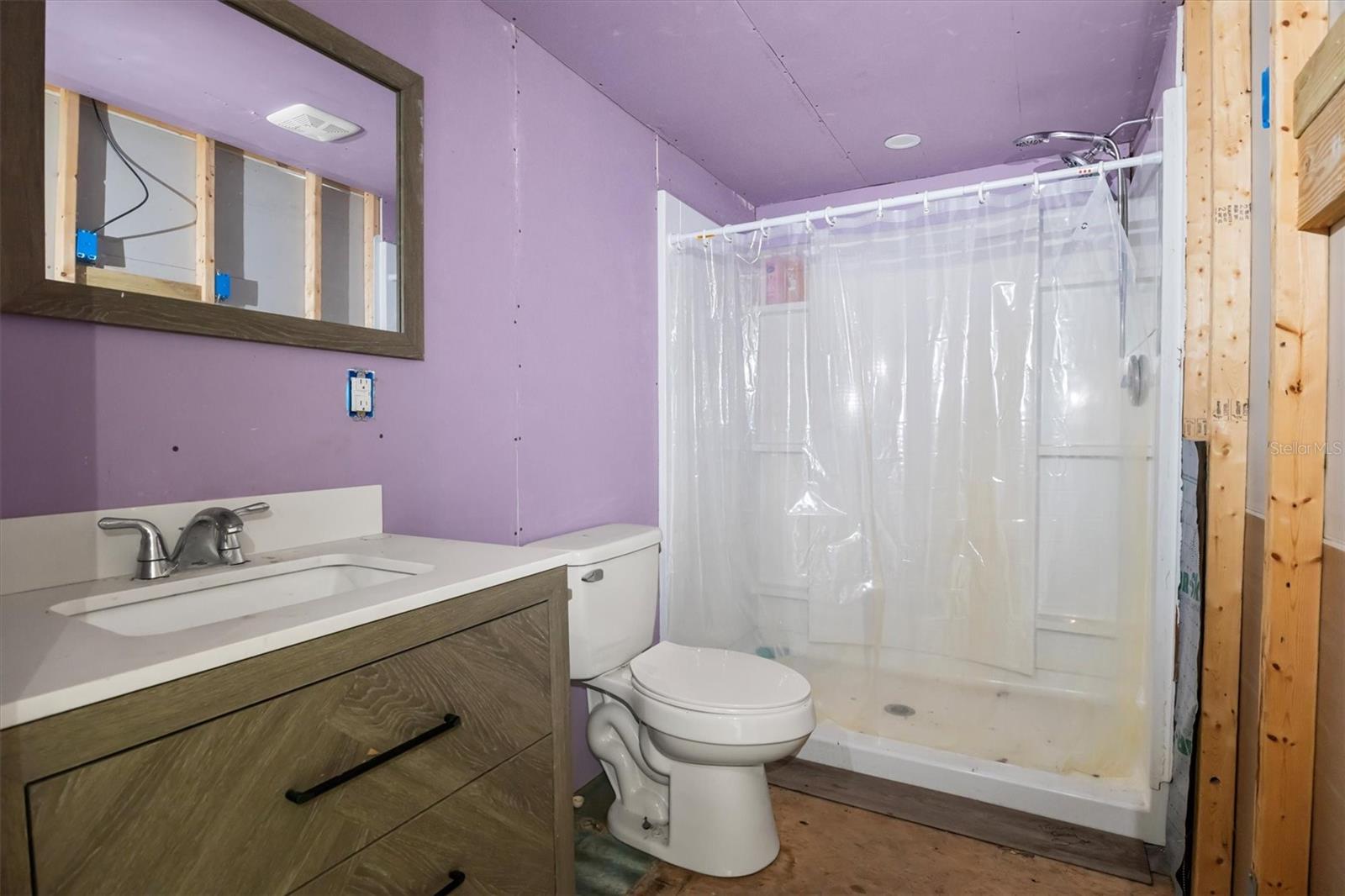 KOS ESTATES - Residential