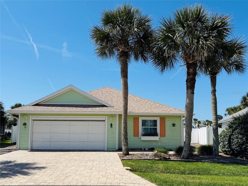 Photo of 6 Nantucket Drive, Palm Coast, FL 32137 (MLS # FC318266)