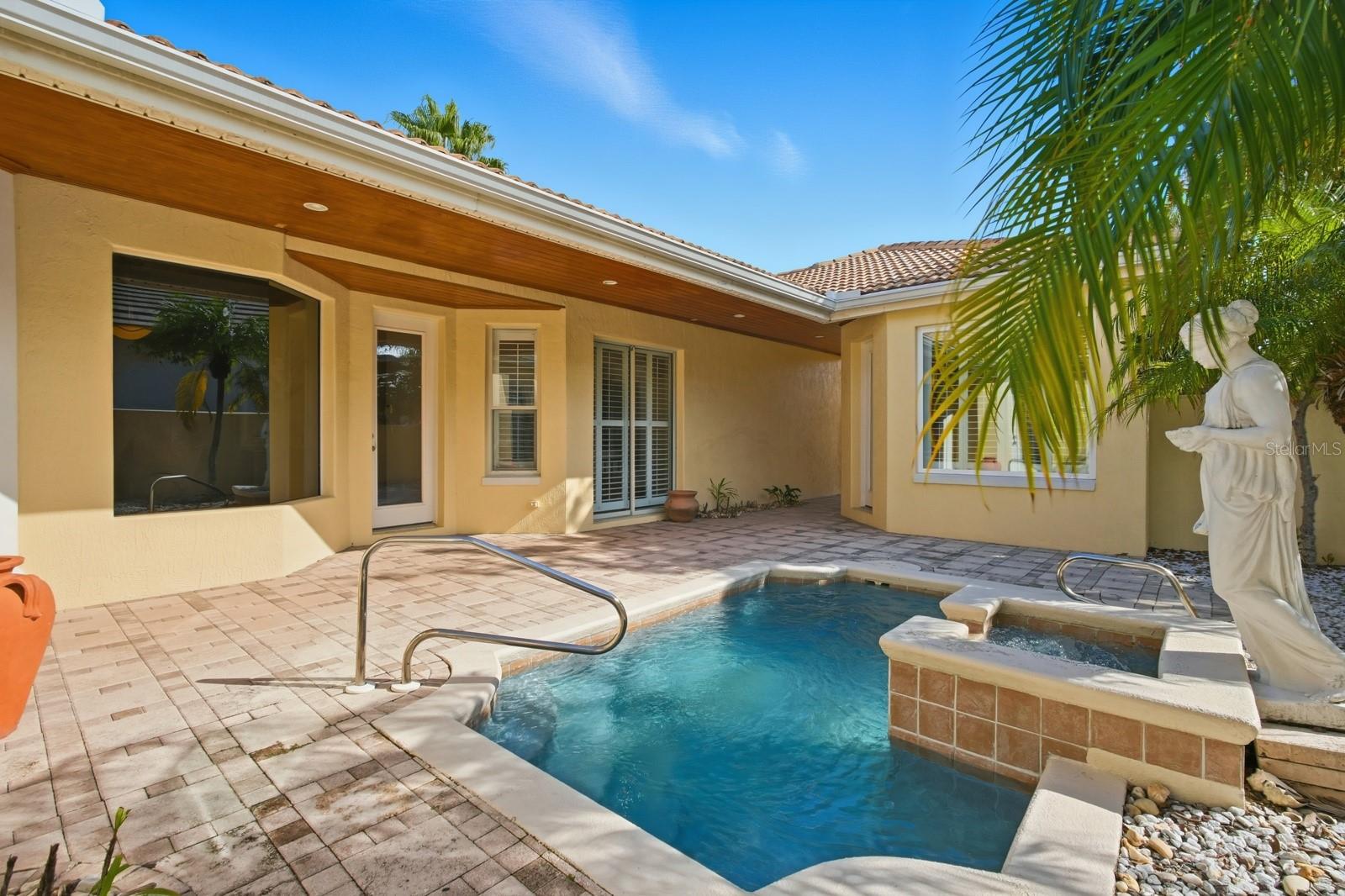 OCEAN HAMMOCK - Residential