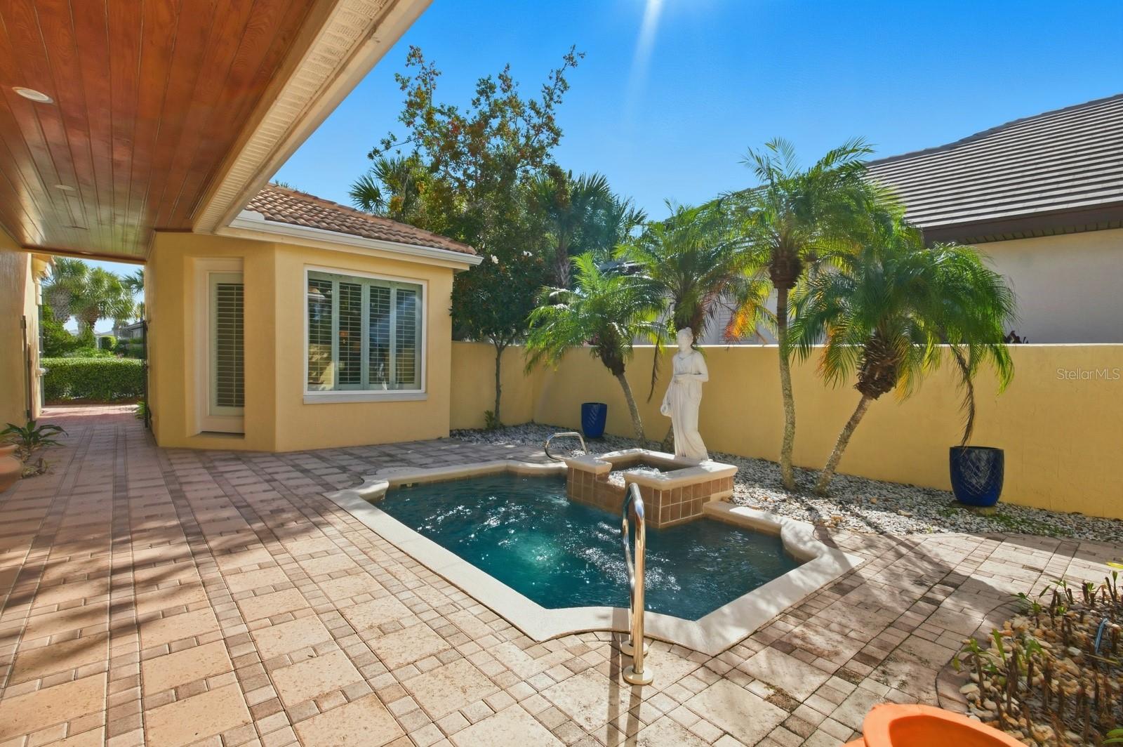 OCEAN HAMMOCK - Residential