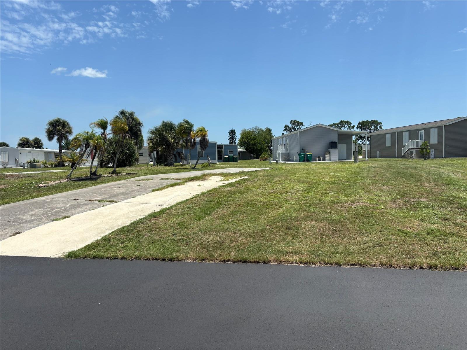 7471 DANVERS CIRCLE