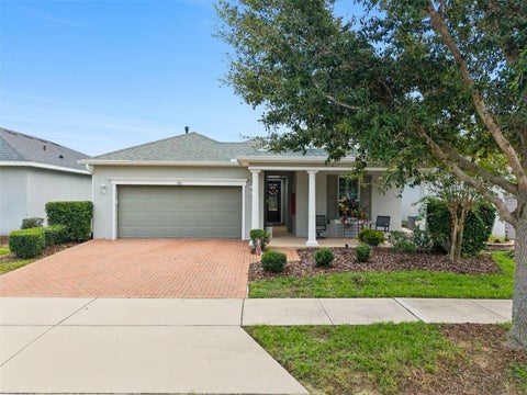 Photo of 252 Silver Maple Road, Groveland, FL 34736 (MLS # G5115466)