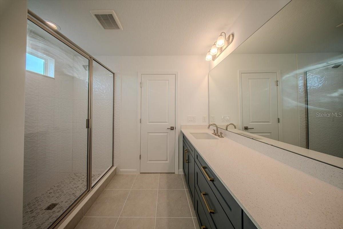 BRONSON PEAK PH 1C - Residential Lease