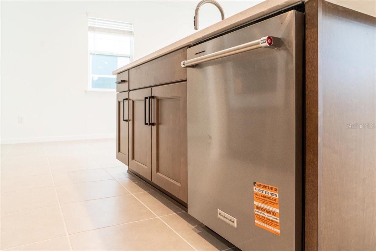 BRONSON PEAK PH 1C - Residential Lease