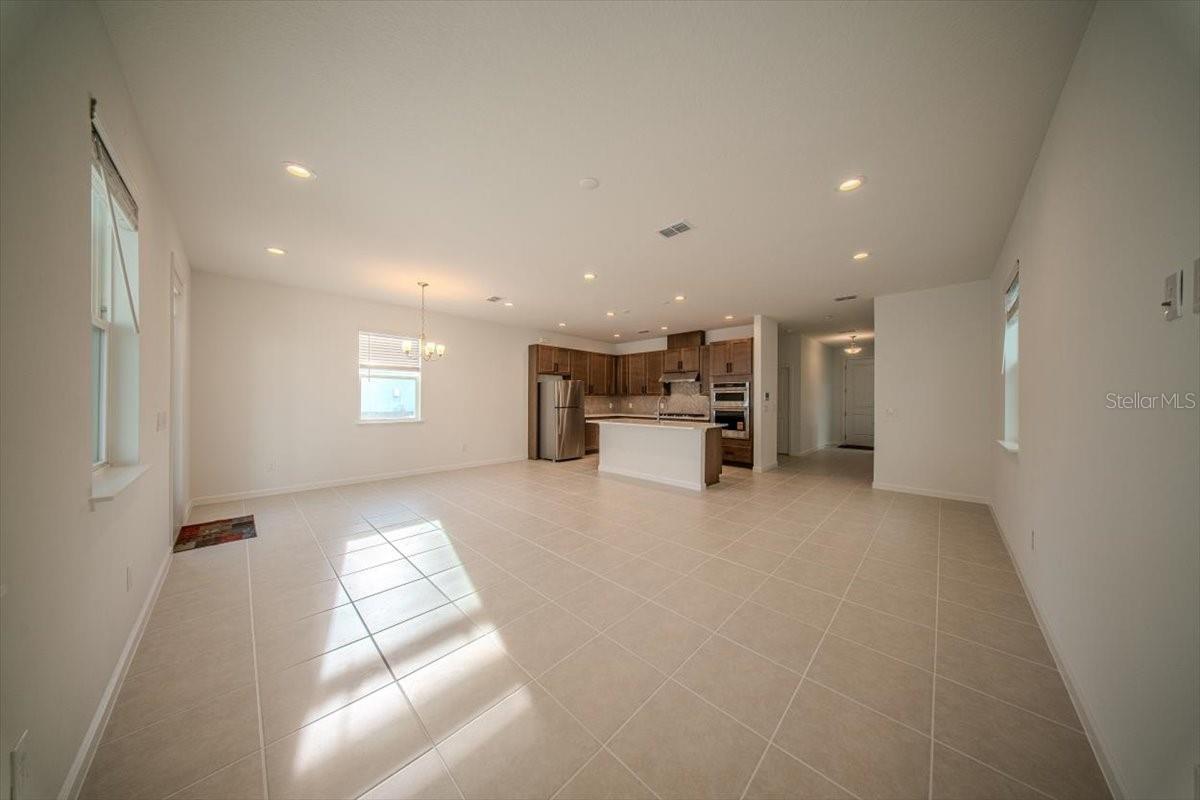 BRONSON PEAK PH 1C - Residential Lease