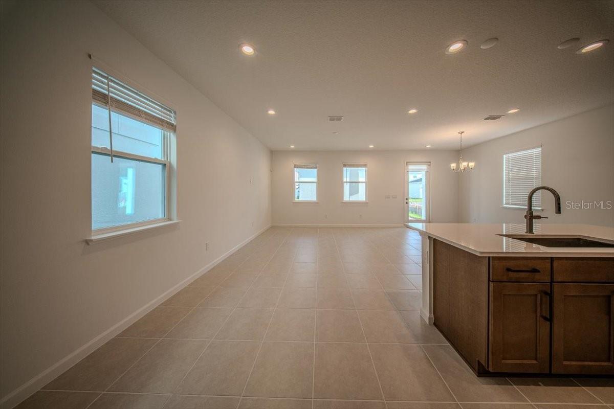 BRONSON PEAK PH 1C - Residential Lease