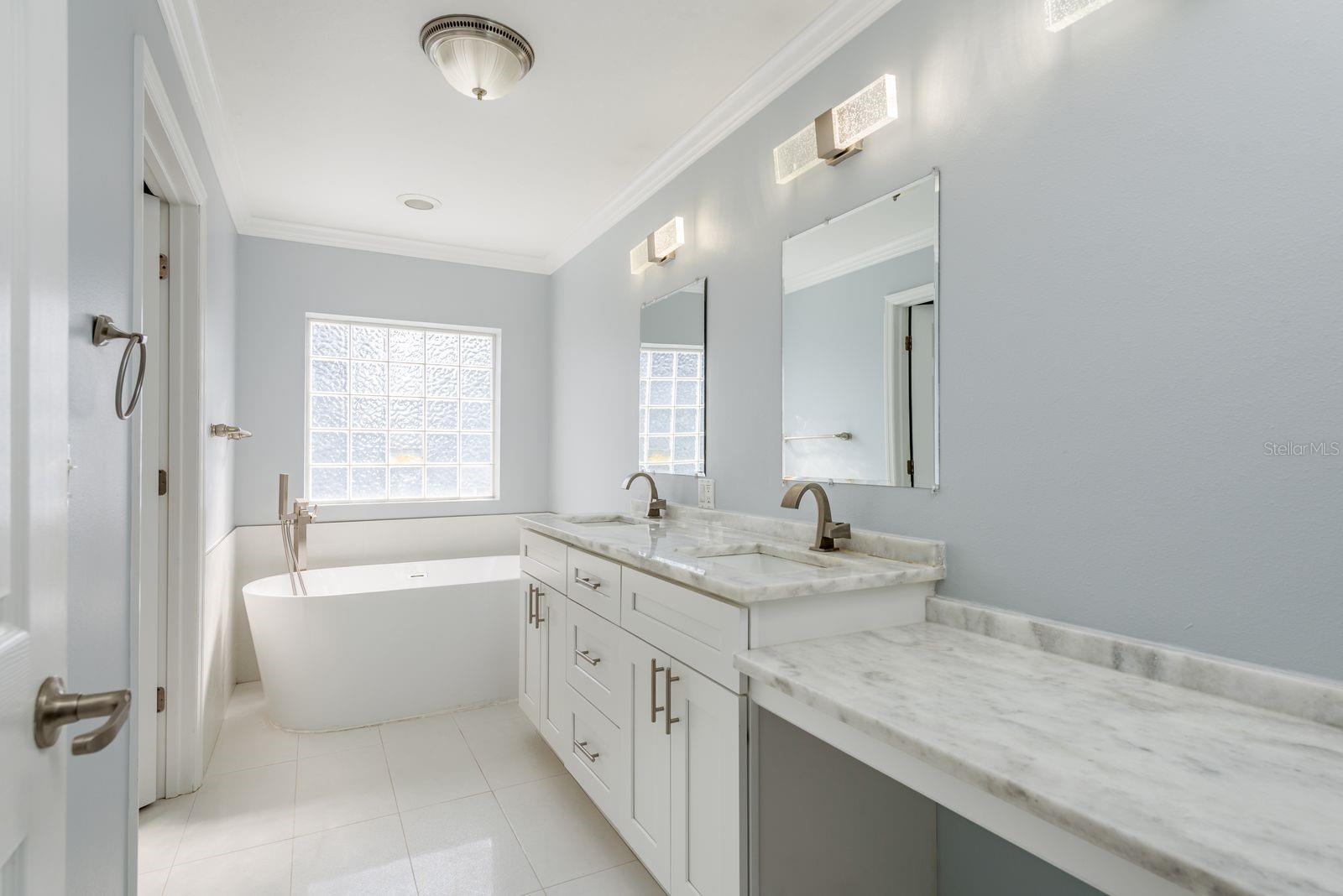 SOUTHSIDE - Residential