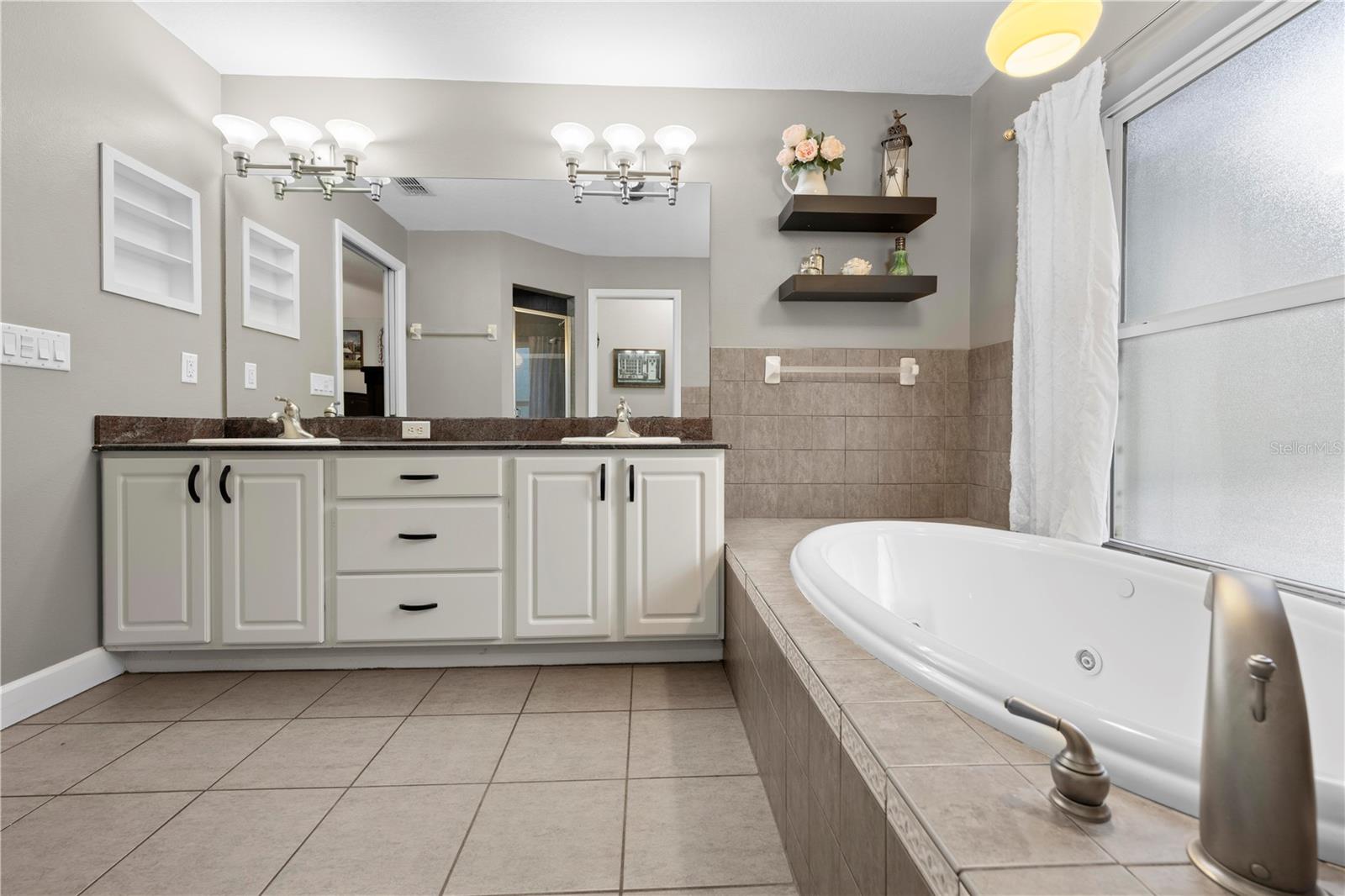 TAMBER - Residential