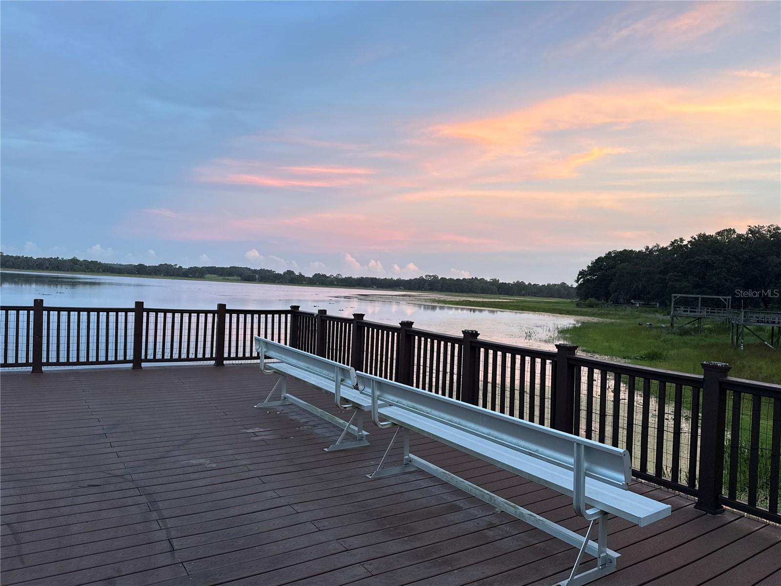 RAINBOW LAKES ESTATE - Residential