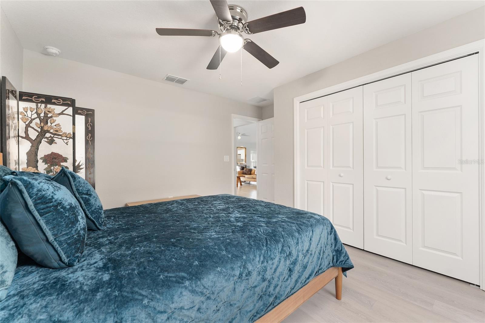 RAINBOW LAKES ESTATE - Residential