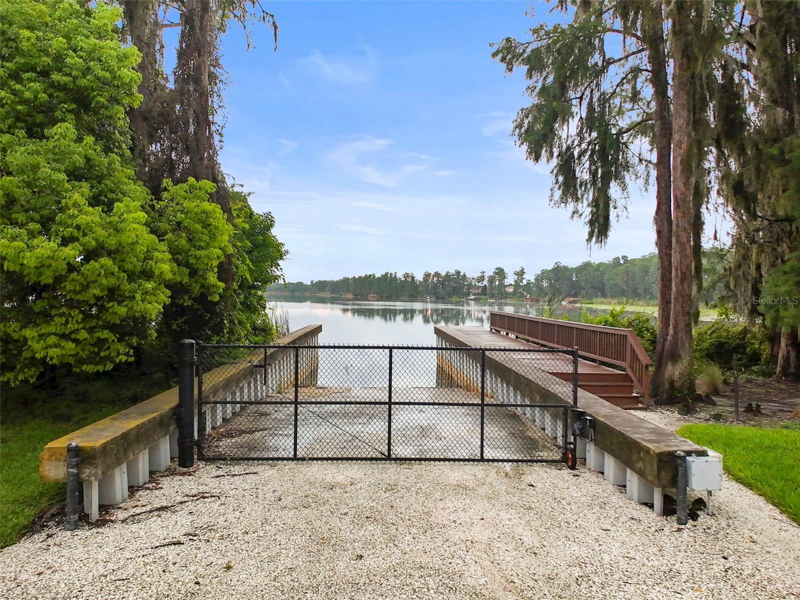 WATERS EDGE TWO - Residential