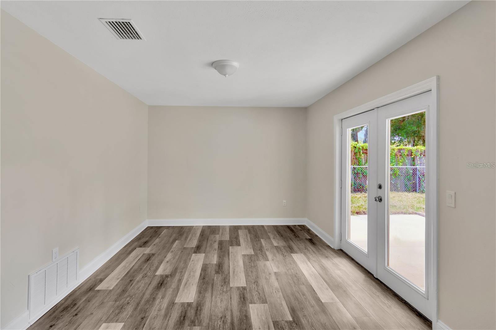 SOUTHWOOD HILLS UNIT 04 - Residential Lease