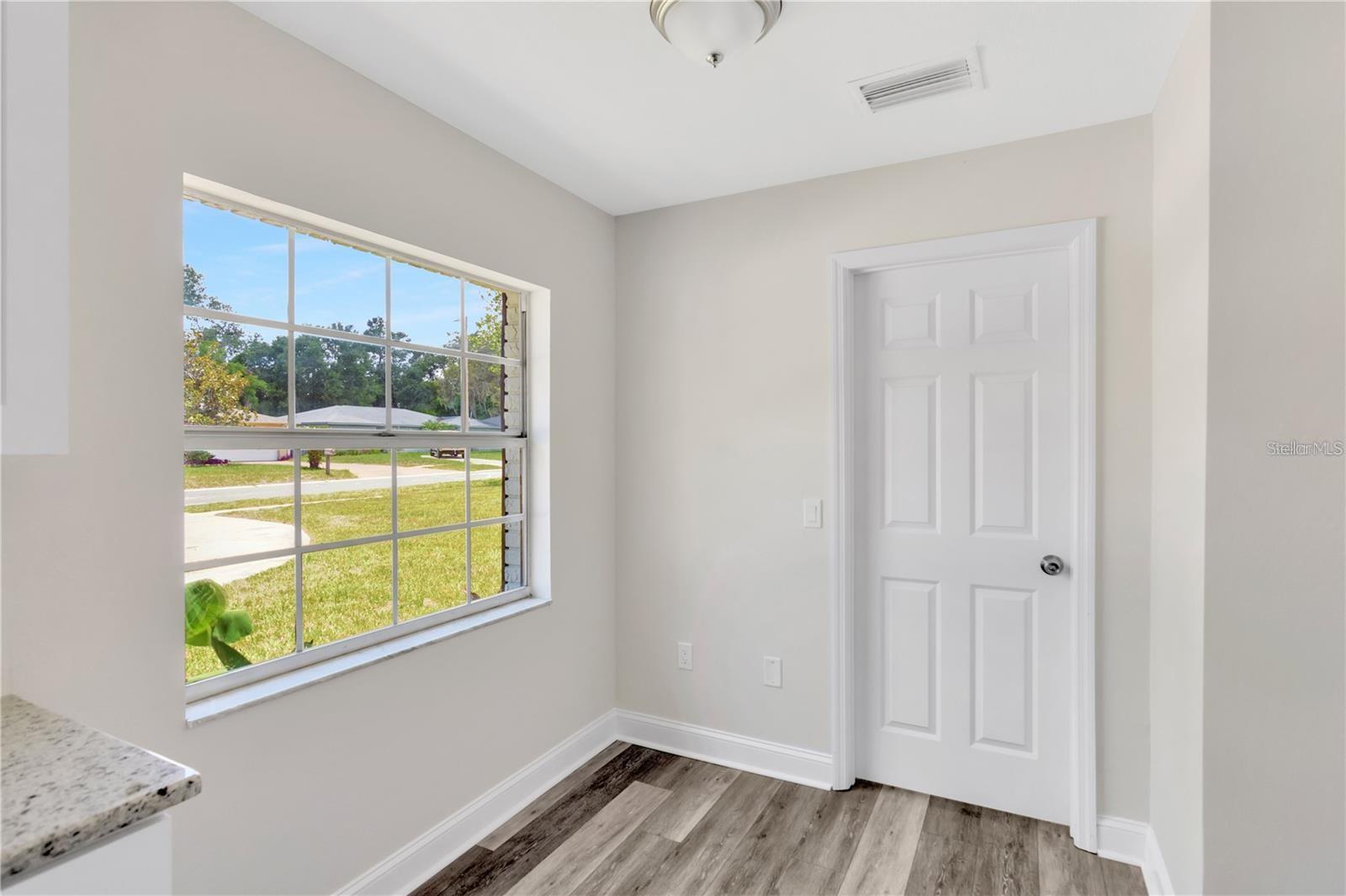 SOUTHWOOD HILLS UNIT 04 - Residential Lease