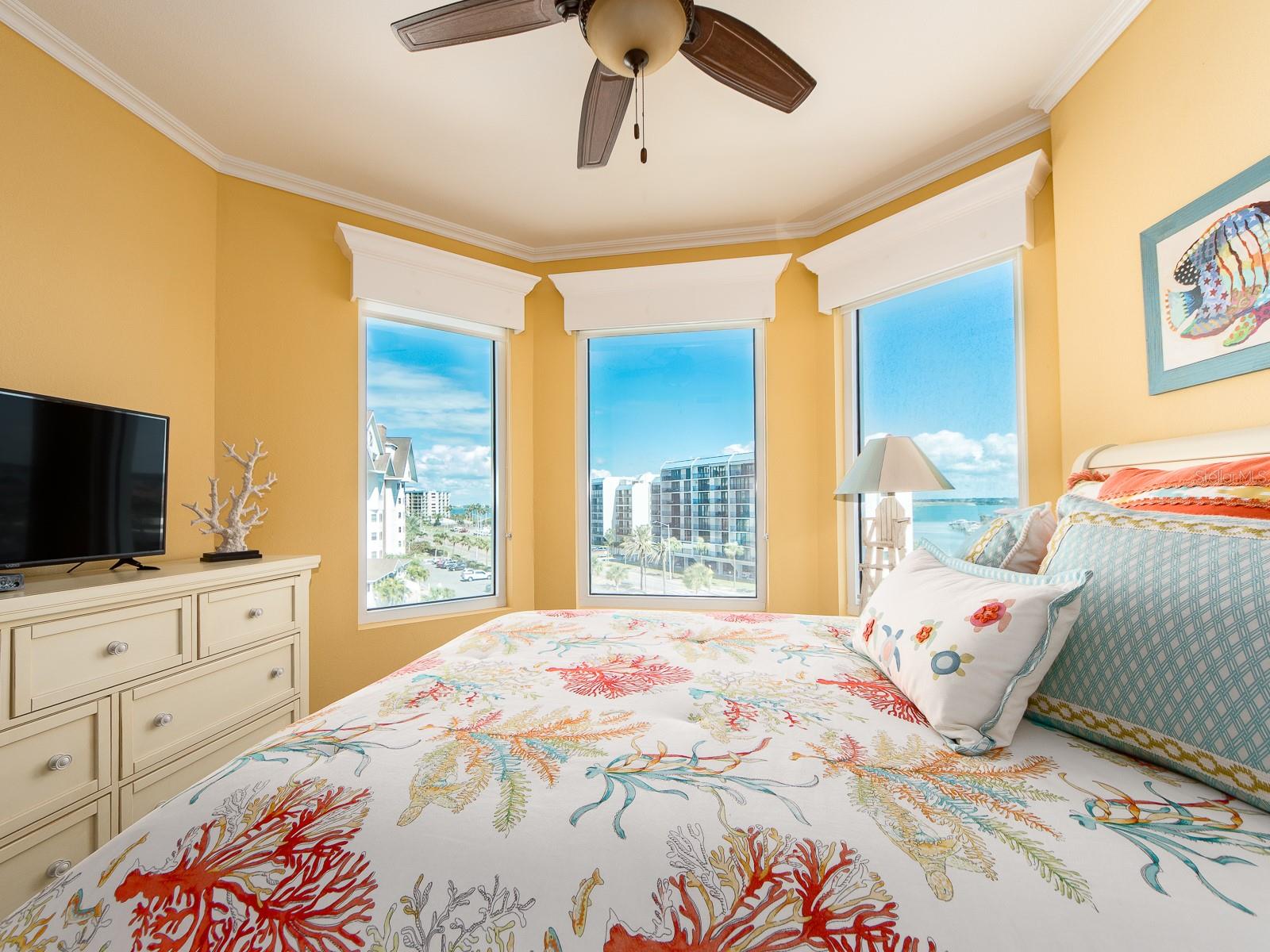 FINALE AT SAND KEY CONDO - Residential