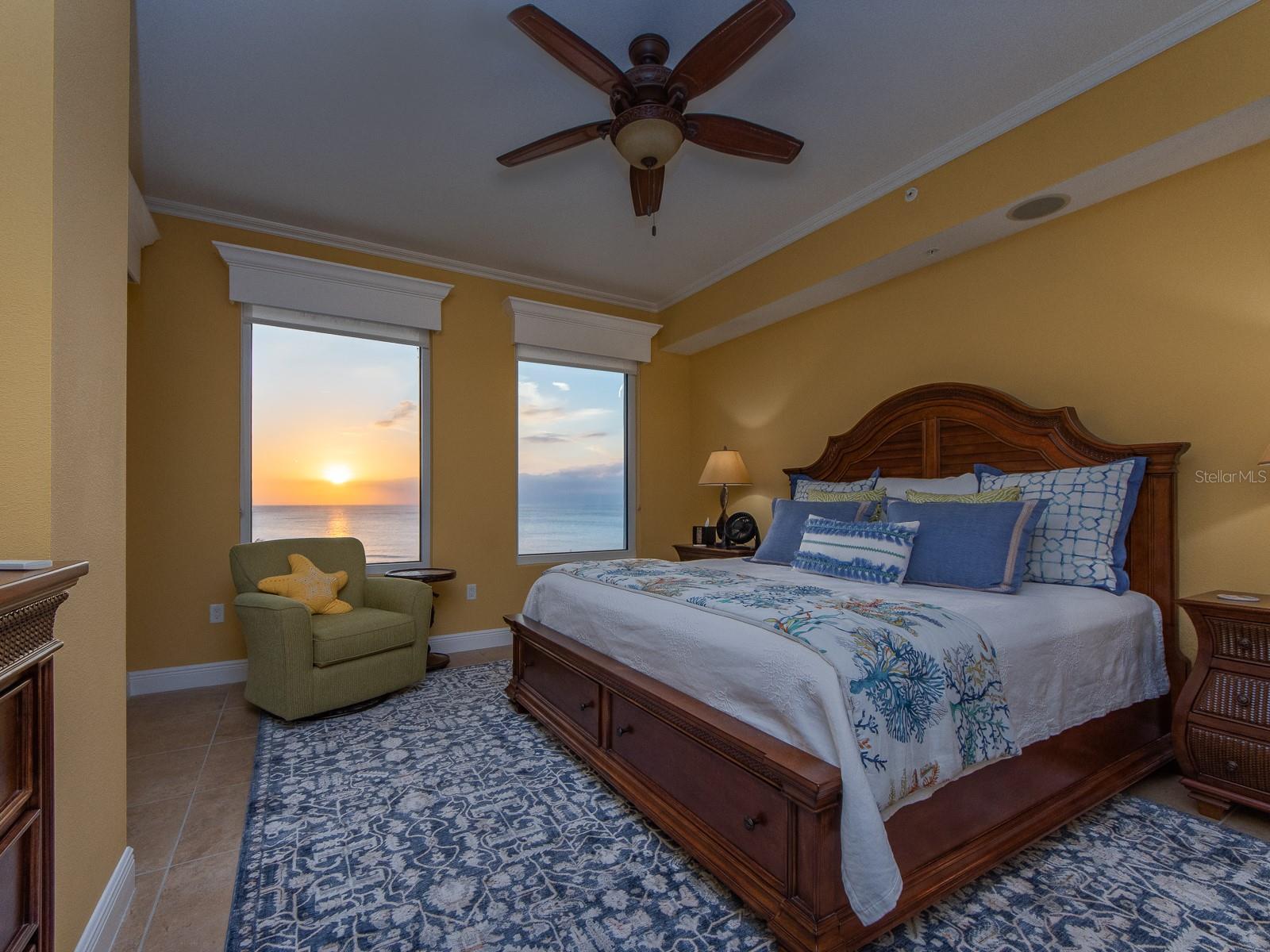 FINALE AT SAND KEY CONDO - Residential