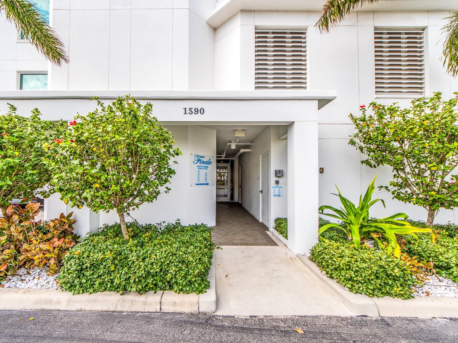 FINALE AT SAND KEY CONDO - Residential