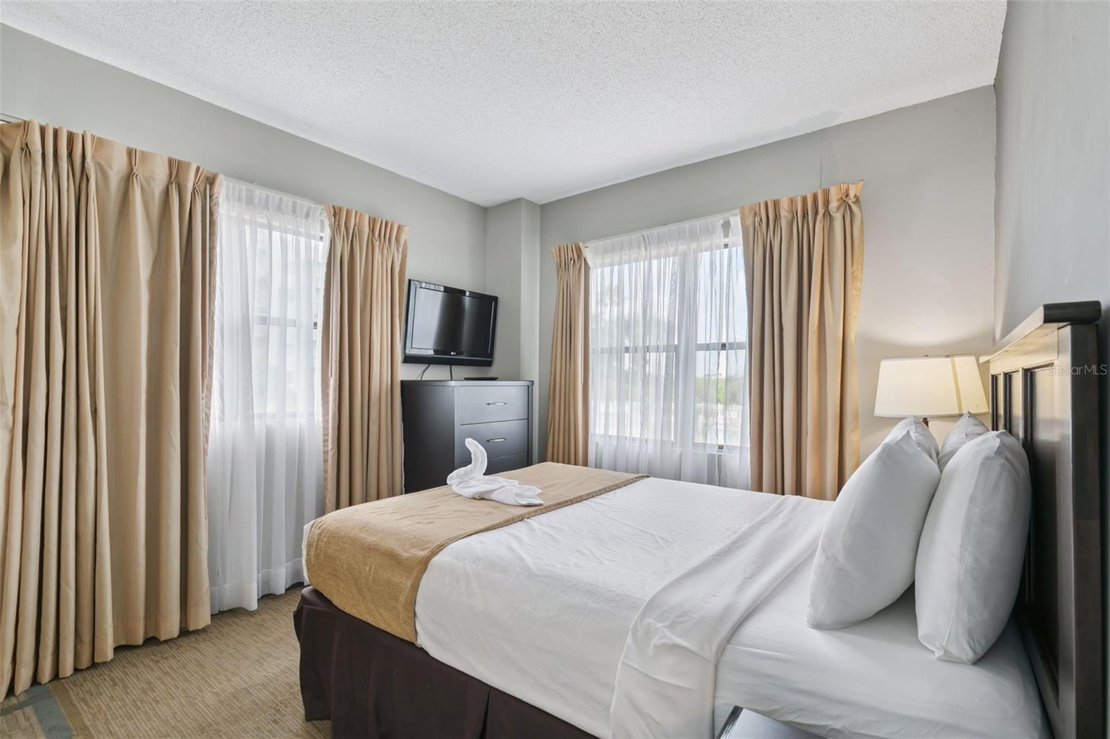 ENCLAVE AT ORLANDO PH 02 - Residential